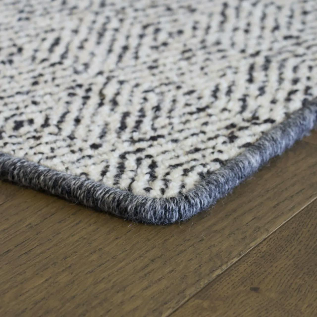 Fairfield Charcoal wool rug with serged edge