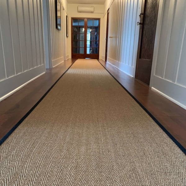Astute | Lodge | Hallway Runner